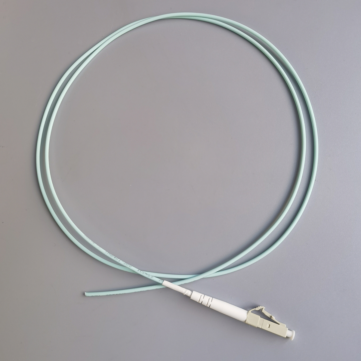 LC PIGTAIL OM3 50/125 Multi-Mode Single Core Fiber Optic Patch Cable 2.0mm LSZH  FTTH 1M Cable 