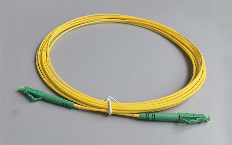 Fiber Optic Internet Cable LSZH G657A2 Single Mode LC/APC-LC/APC FTTH Optical Fiber Connectors