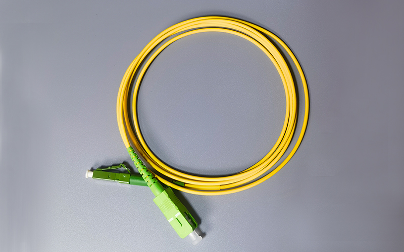  Fiber Patch Cord FTTH SC/APC To LC/APC Communication Optical Patch Cable