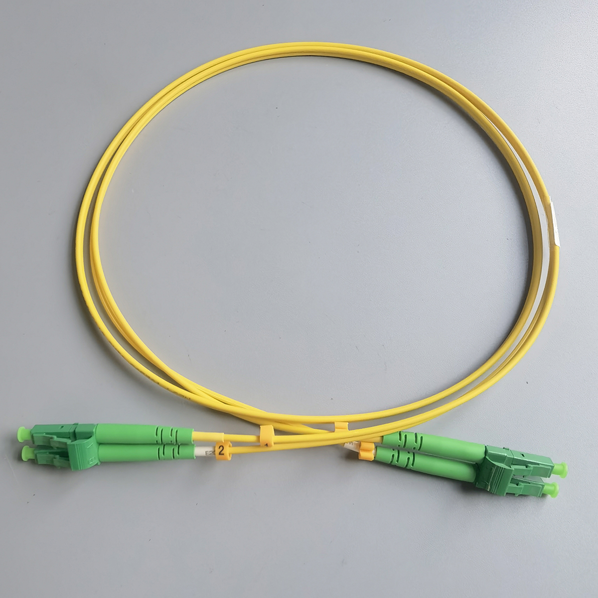 LC/APC-LC/APC Double Core Single Mode Cable Fibra Optica FTTH 2.0mm G657A1 LSZH 