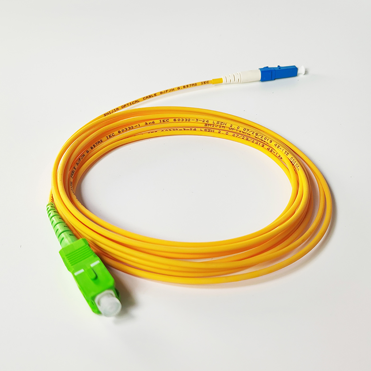 Fiber optics Patch Cord Cable SC/APC to LC/UPC Single Mode Cable Fibre Optique