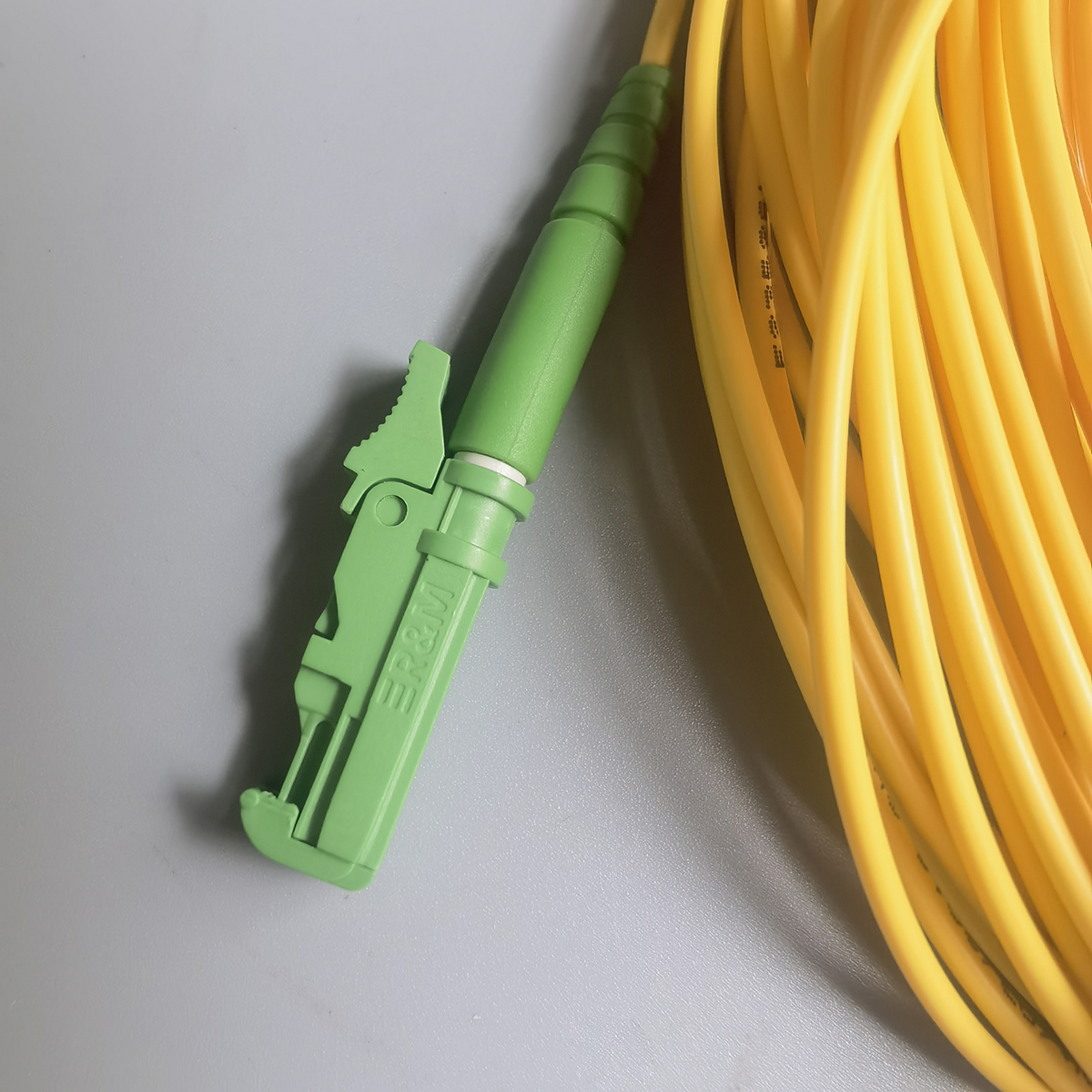 Fiber Optic Extension Cable FTTH 2.0mm E2000/APC-LC/PC Single Mode G652D  Fibra Optica