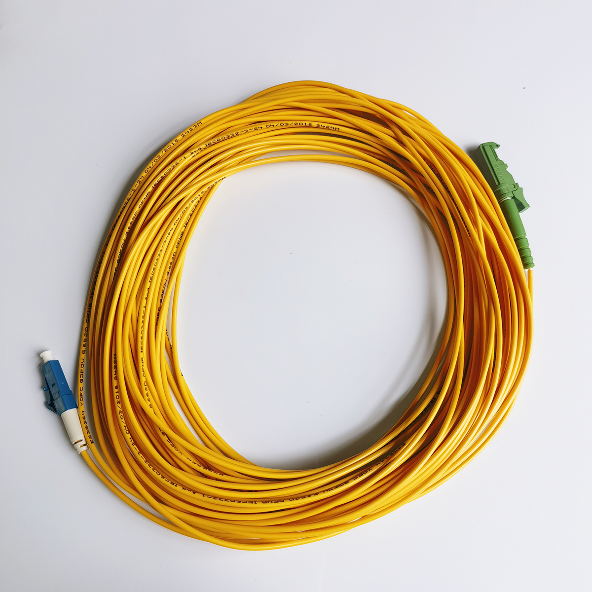 Fiber Optic Extension Cable FTTH 2.0mm E2000/APC-LC/PC Single Mode G652D  Fibra Optica