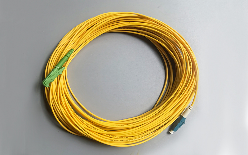 Fiber Optic Extension Cable FTTH 2.0mm E2000/APC-LC/PC Single Mode G652D  Fibra Optica