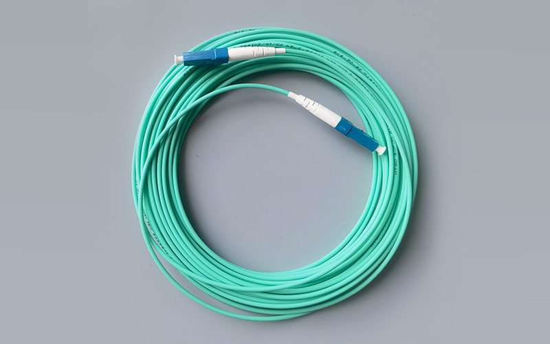 Fiber Optic Internet Cable LC/UPC-LC/UPC OM3 LSZH FTTH Multi-Mode Single Core Fiber Optic Patch Cord