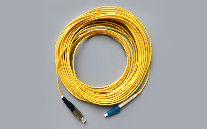 FC/UPC-LC/UPC Diameter 2.0/3.0mm Fiber Optic Patch Cord Single Mode Communication fiber optic