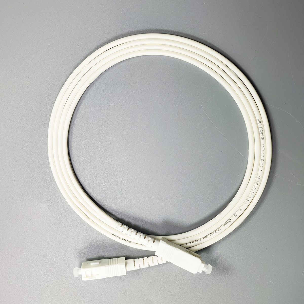 Optical Fiber Patch Cord SC/UPC-SC/UPC Single Mode FTTH White Fiber Optic Internet Cable 