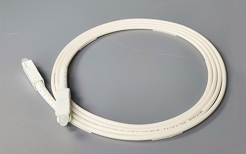 Optical Fiber Patch Cord SC/UPC-SC/UPC Single Mode FTTH White Fiber Optic Internet Cable 