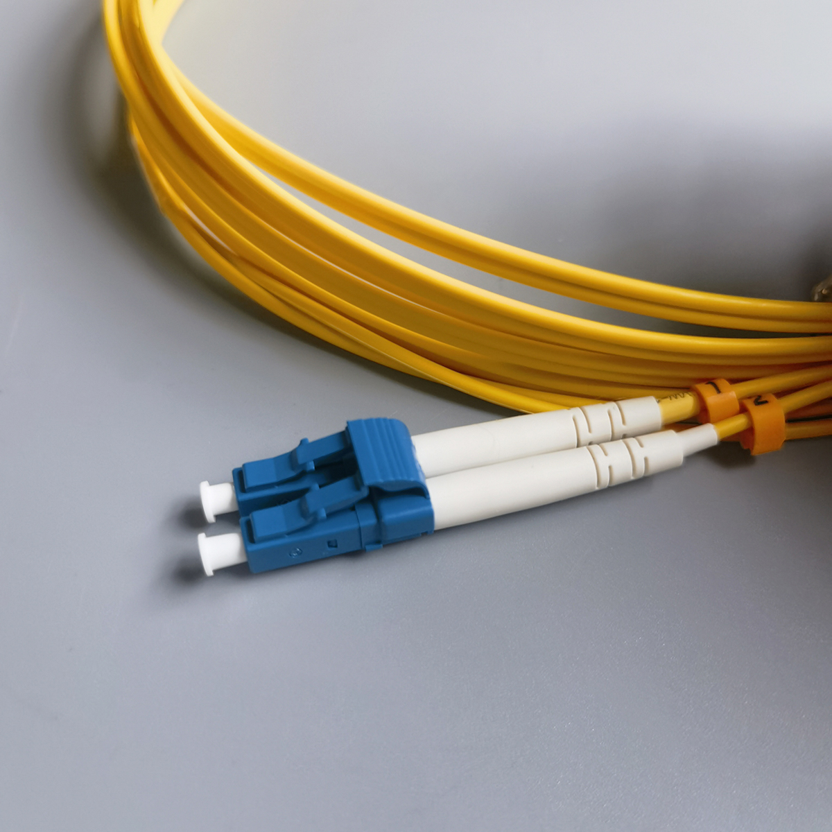 Fiber Optic Internet Cable FTTH LC/APC-LC/UPC Single Mode Double Core 2.0mm LSZH Extension Cord