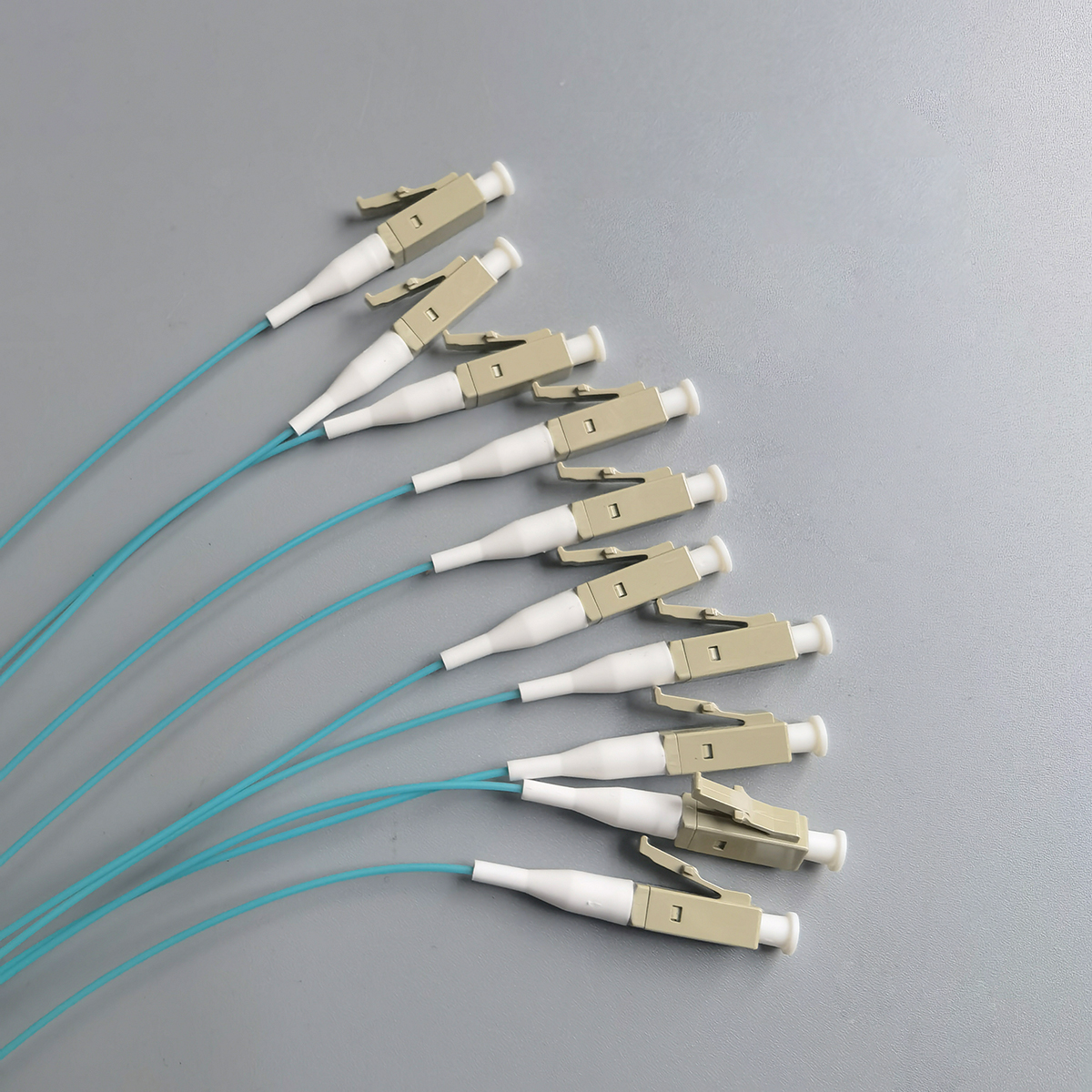 Fiber Optic Pigtail 10 szt LC/UPC Multi-Mode Indoor FTTH Optical Fiber Pigtail 1M Cable Pigtail