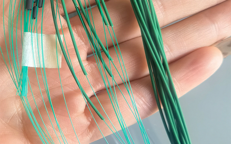 12 szt Fiber Optic Pigtail SC/APC Single Mode Indoor FTTH Optical Fiber Pigtail 0.9M Fiber Pigtail 