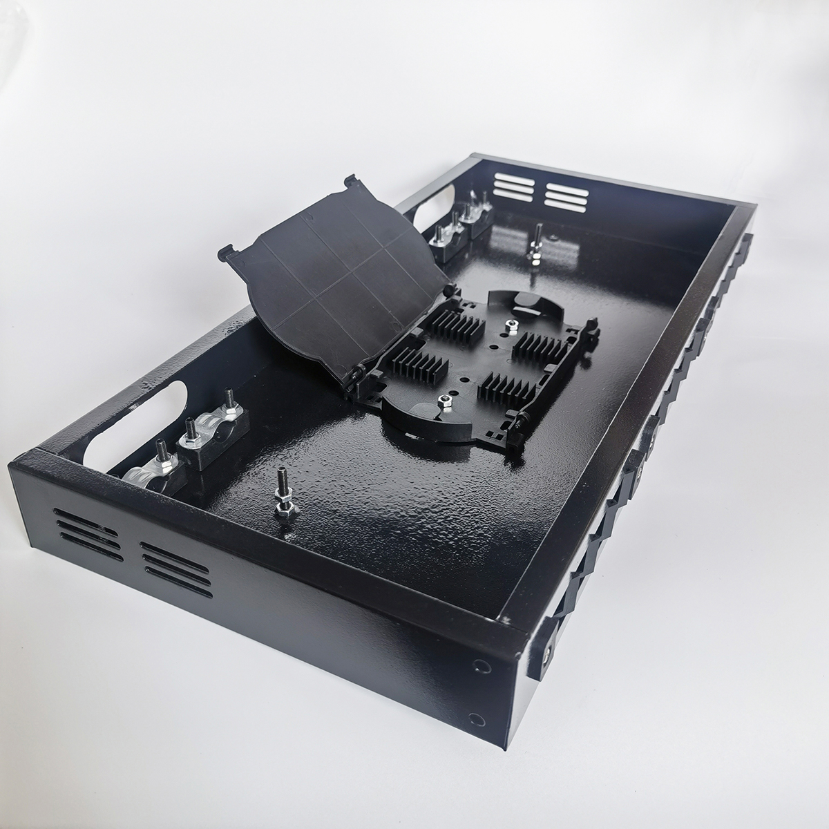 The 12/24/48 Ports FTTH Fiber Optic Terminal Box Full SC LC  Ports Fiber Optical Patch Panel