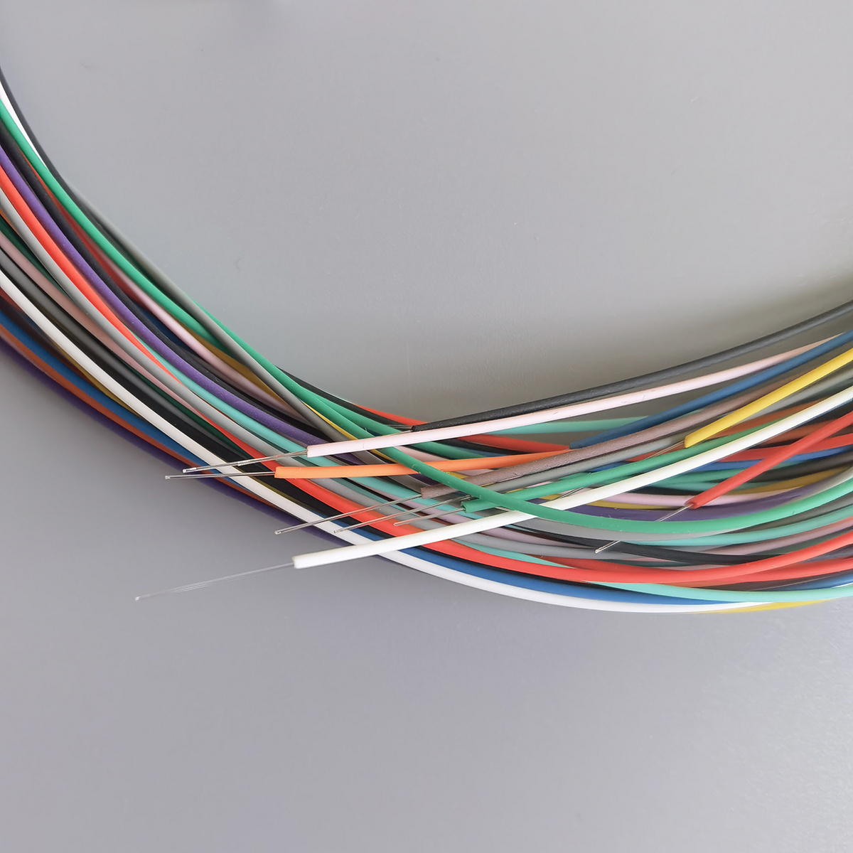 12 Colors OM4 Fiber Connector Pigtail Cable 2M 0.9mm LC/UPC Multi-Mode Indoor FTTH Cable