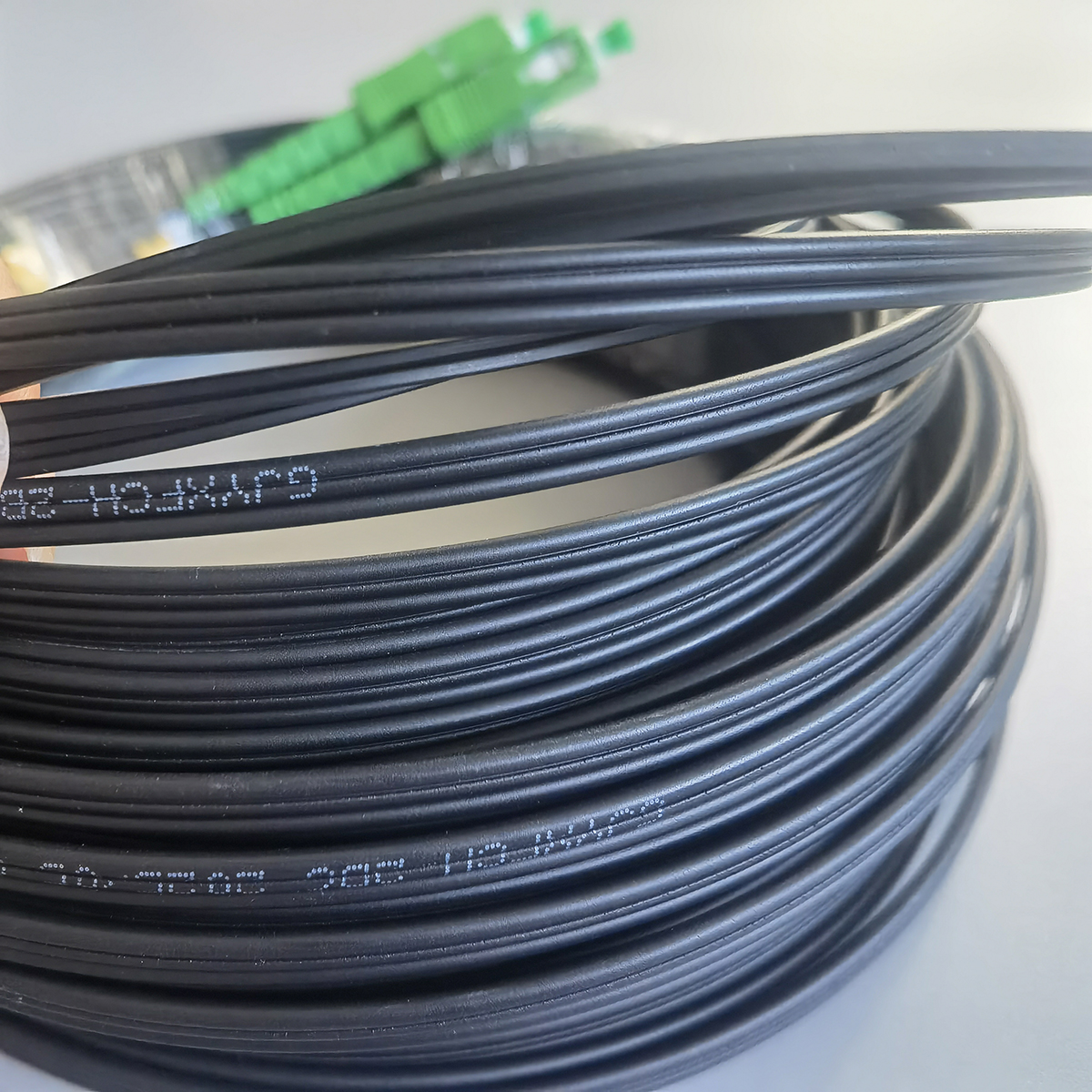 20M/30M/40M/50M/60M/70M SC/APC-SC/APC Outdoor Fiber Optic Drop Cable Single Mode Double Core