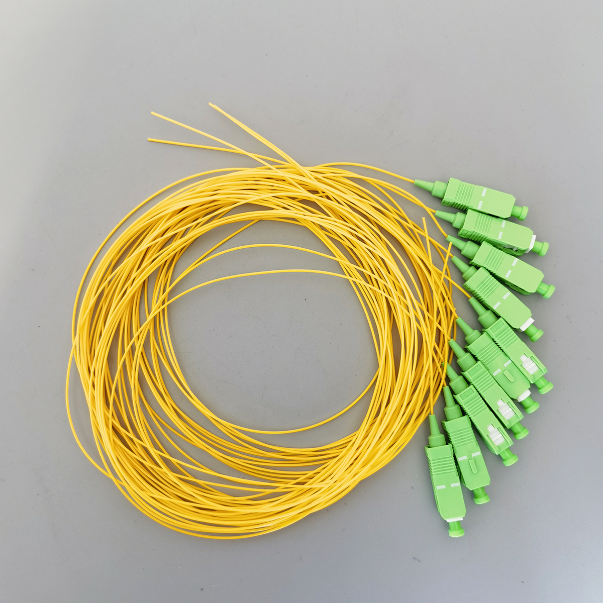 Fiber Optic Pigtail  SC/APC 1.5M 10Pcs  0.9mm Single Mode  Indoor FTTH Pigtail