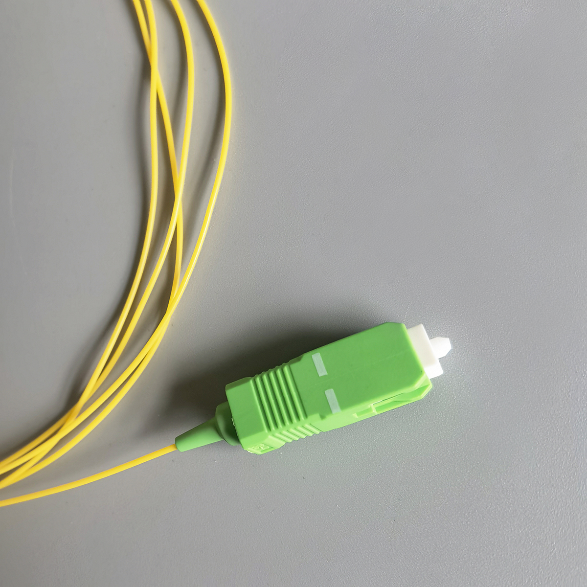 Fiber Optic Pigtail  SC/APC 1.5M 10Pcs  0.9mm Single Mode  Indoor FTTH Pigtail
