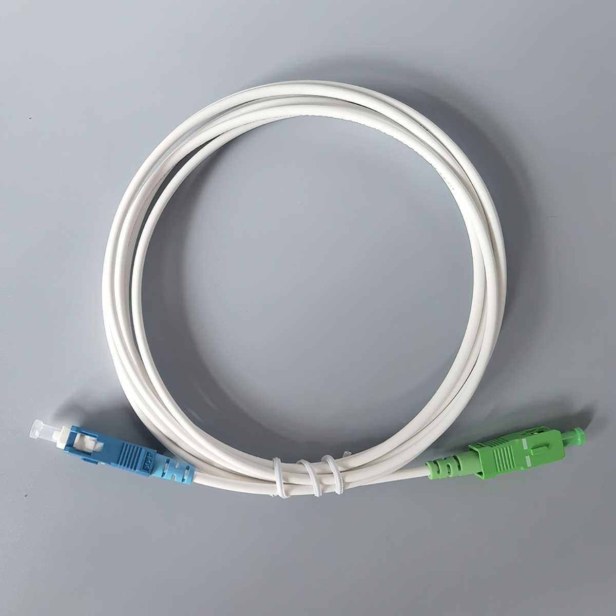 Fiber Optic Cable SC/APC-SC/UPC 2M G657B3 3.00mm Single Mode Simplex Indoor FTTH Cable Ready Stock