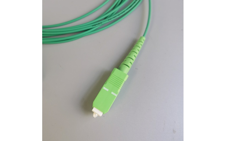 Fibre Optique Optical Fiber Garter SC/APC-SC/APC 2.5M 1.6mm Simplex G657A2 Indoor FTTH Cable