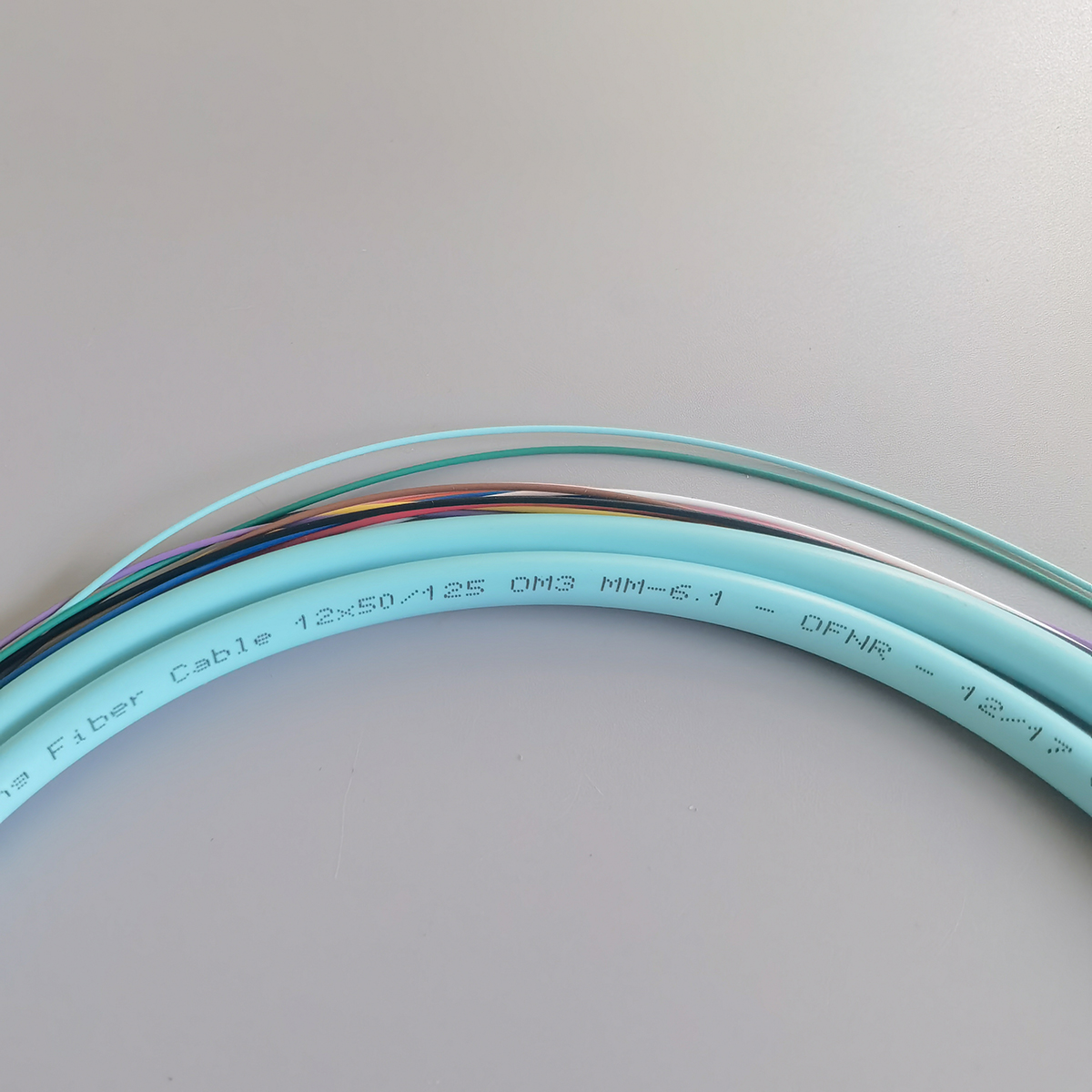  Fiber Optic Pigtail LC/UPC 1.5M OM3 0.9mm 12Colors Multimode Indoor FTTH High Quality Patch Cord