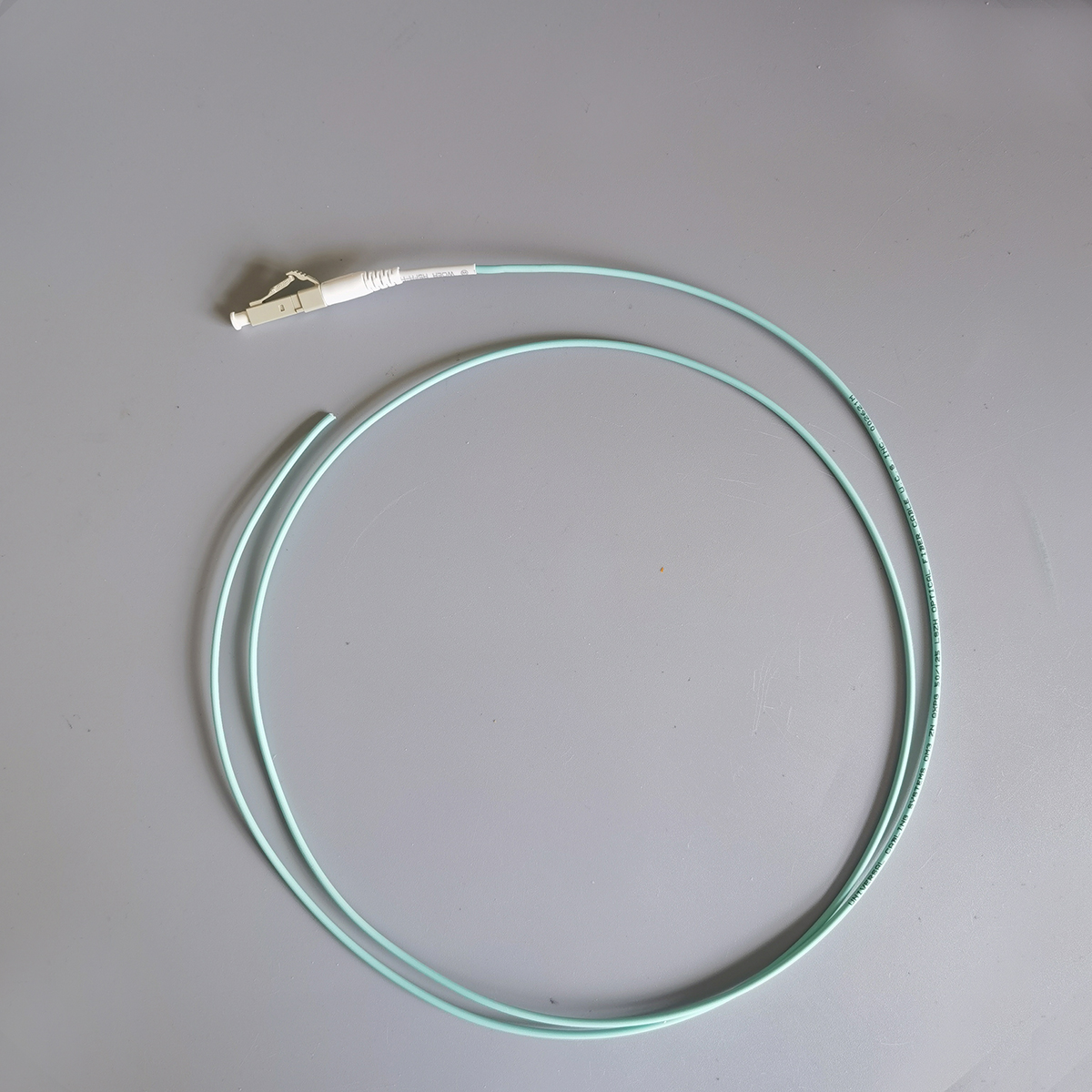 Fiber Optic Pigtail LC/UPC OM3 1M 2mm LSZH Multimode Indoor High-Quality  FTTH Pigtail