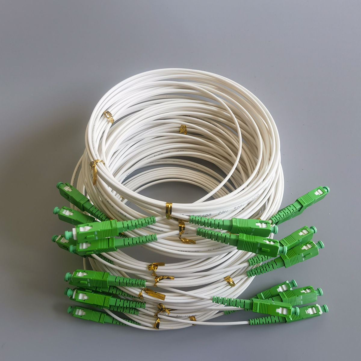 3M Indoor SC APC to SC APC LSZH Single Mode Pre-connectorized Drop Cable For FTTH