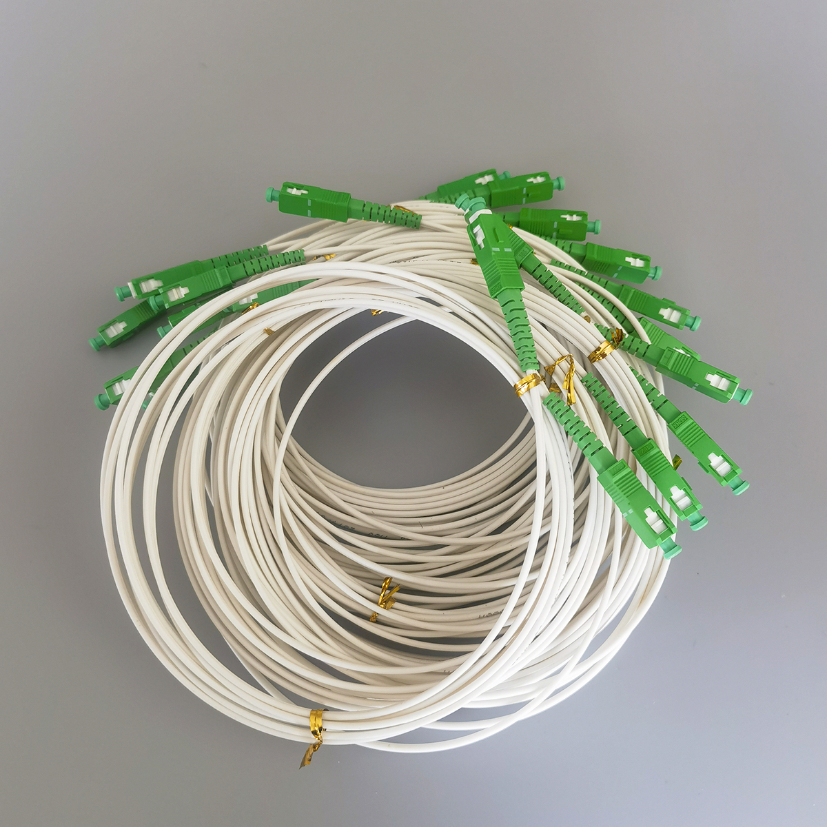 3M Indoor SC APC to SC APC LSZH Single Mode Pre-connectorized Drop Cable For FTTH
